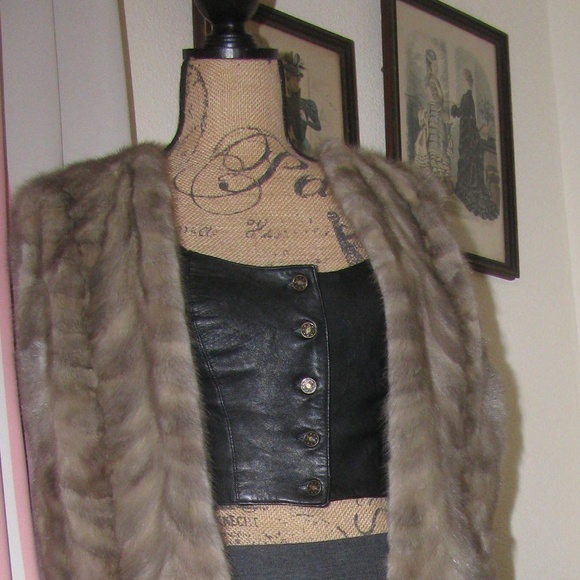 Cerulean Silver Mink Vest - Vintage - Picture 1 of 6